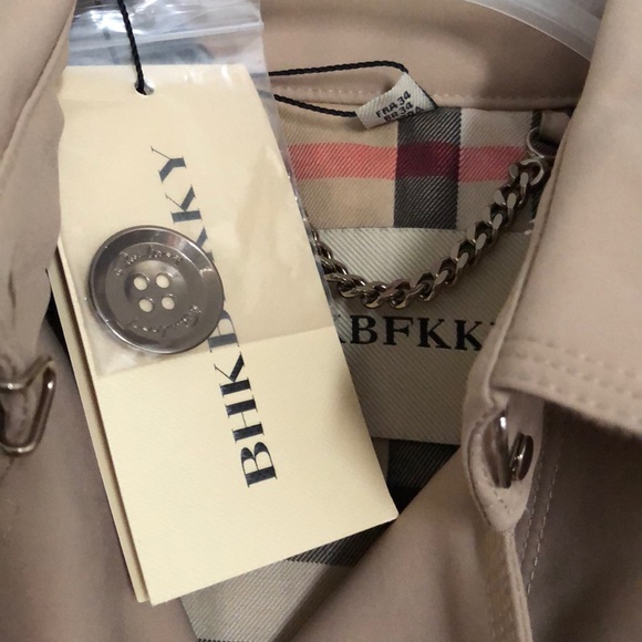 Tan Trench Coat NWT - Picture 4 of 13